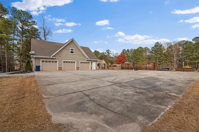 $1,600,000 | 5320 North Helton Road, Winston, GA 30187