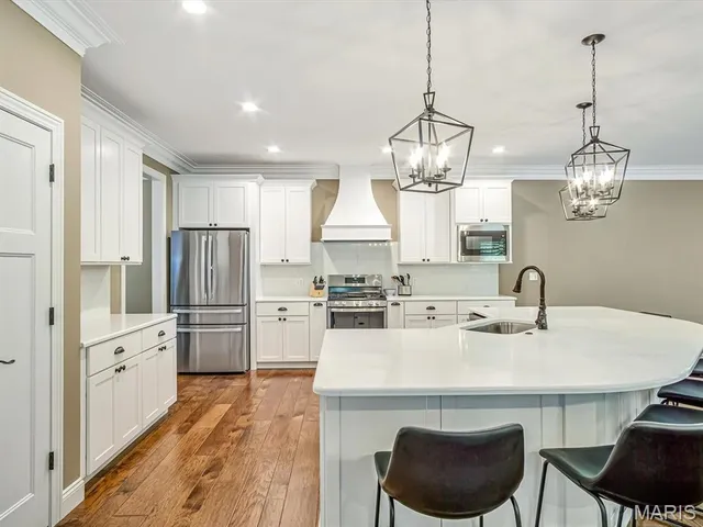 $849,900 | 3329 Snider Drive, Edwardsville, IL 62025