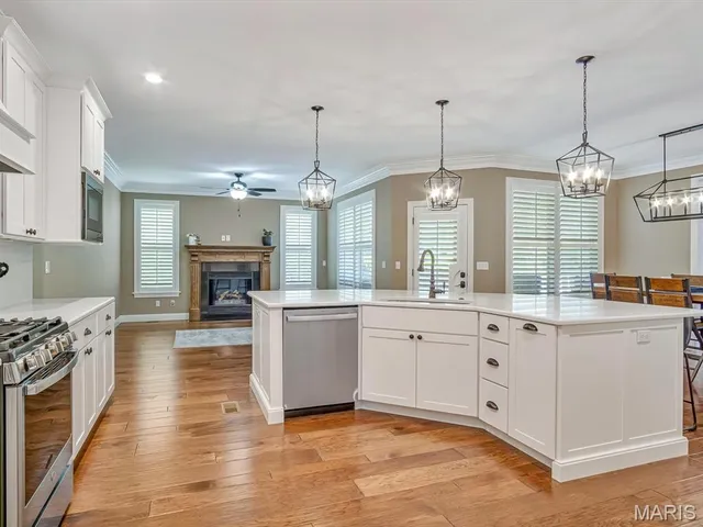 $849,900 | 3329 Snider Drive, Edwardsville, IL 62025