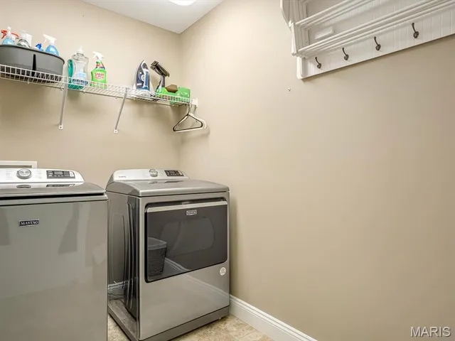 $849,900 | 3329 Snider Drive, Edwardsville, IL 62025