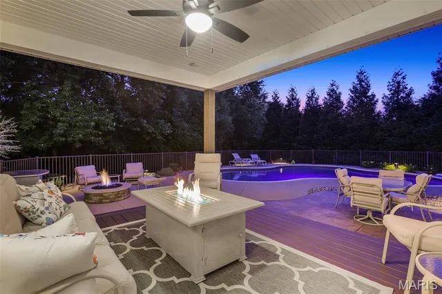 $849,900 | 3329 Snider Drive, Edwardsville, IL 62025