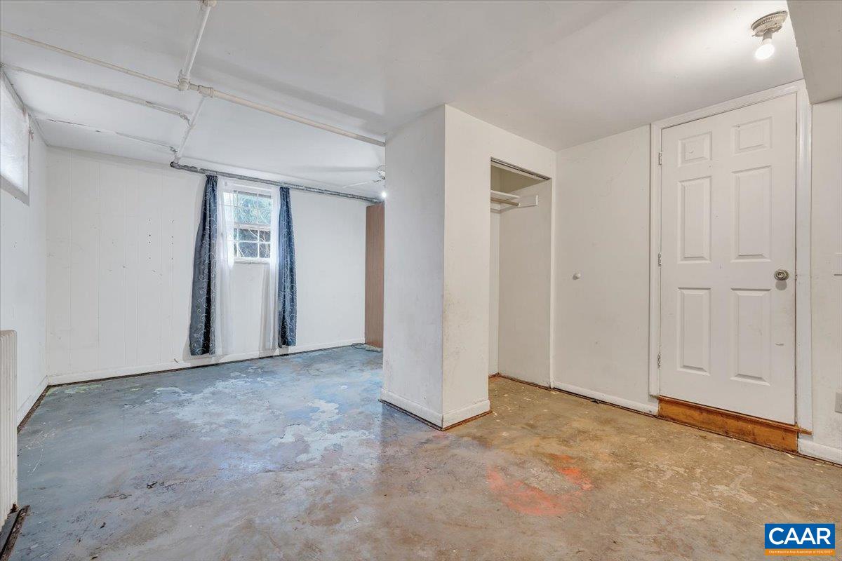 2420 James River Road Esmont, VA 22937 - Photo 30 of 75 an empty room with closet area