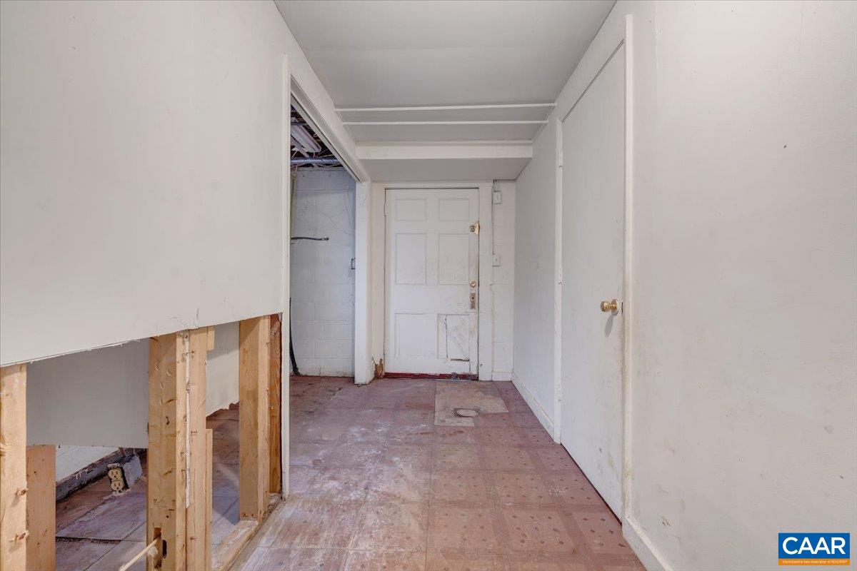 2420 James River Road Esmont, VA 22937 - Photo 33 of 75