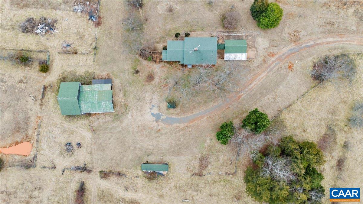 2420 James River Road Esmont, VA 22937 - Photo 6 of 75