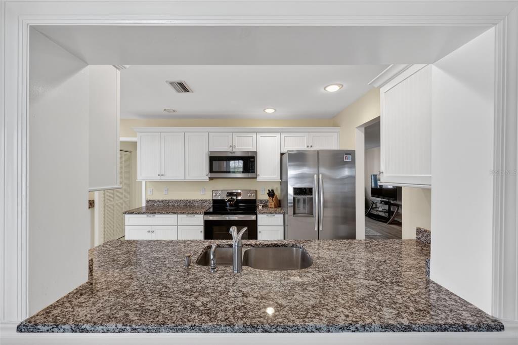 9208 142nd Street North Seminole, FL 33776 - Photo 17 of 43