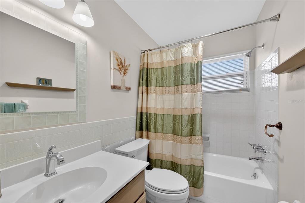 9208 142nd Street North Seminole, FL 33776 - Photo 25 of 43