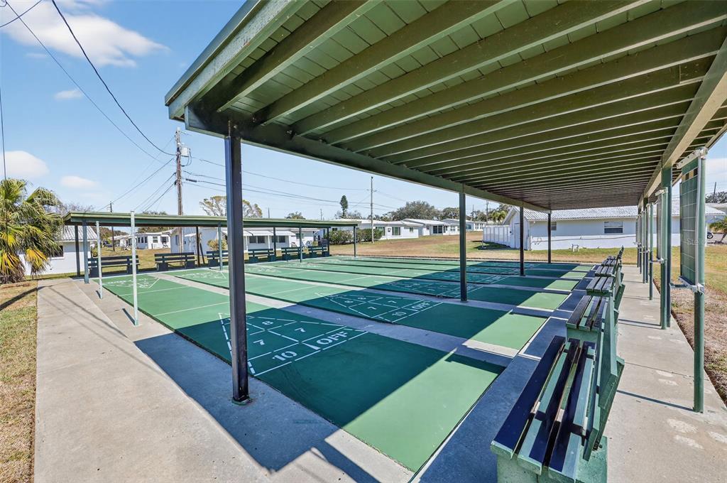 9208 142nd Street North Seminole, FL 33776 - Photo 41 of 43