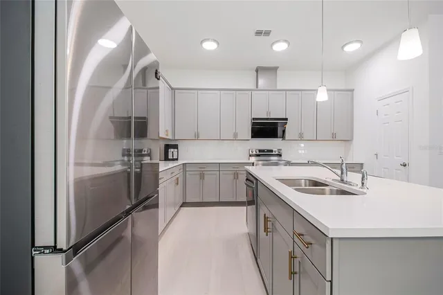 $597,000 | 827 Dennis Avenue, Orlando, FL 32807