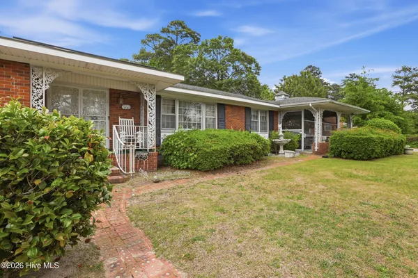 $349,900 | 1423 Greenville Boulevard Southeast, Greenville, NC 27858