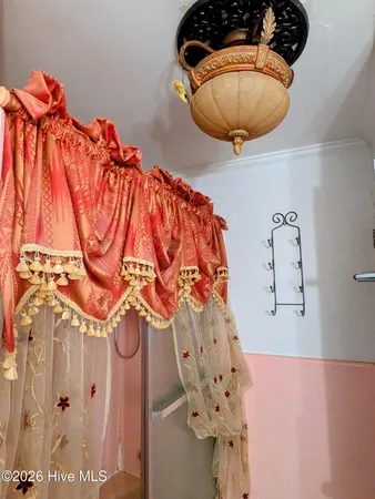 $369,900 | 1423 Greenville Boulevard Southeast, Greenville, NC 27858