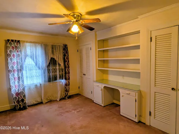 $369,900 | 1423 Greenville Boulevard Southeast, Greenville, NC 27858