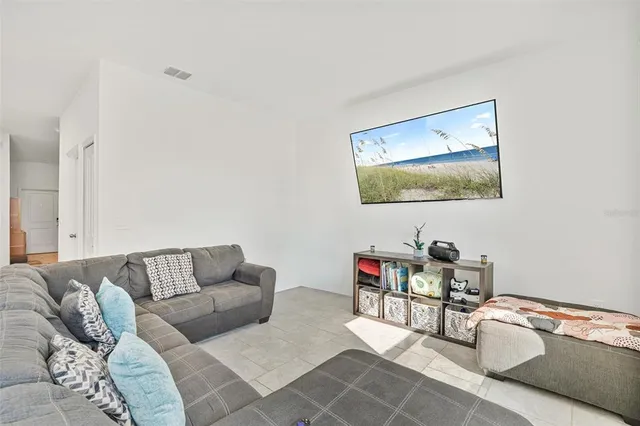 $2,050 | 2897 Pierr Street, Davenport, FL 33837