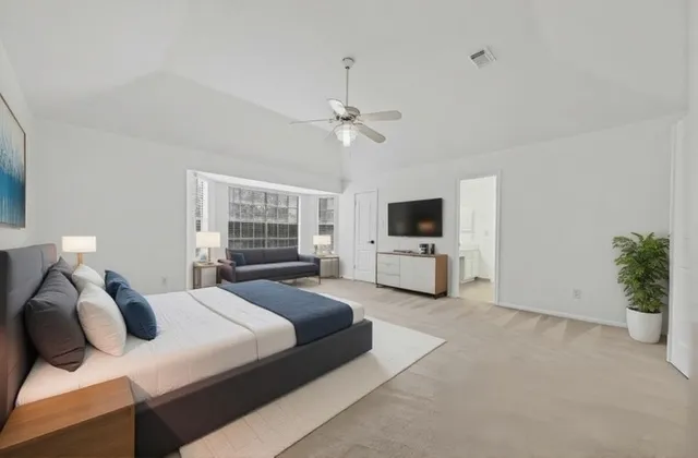 $3,300 | 2431 Parkwood Lane, Sugar Land, TX 77479