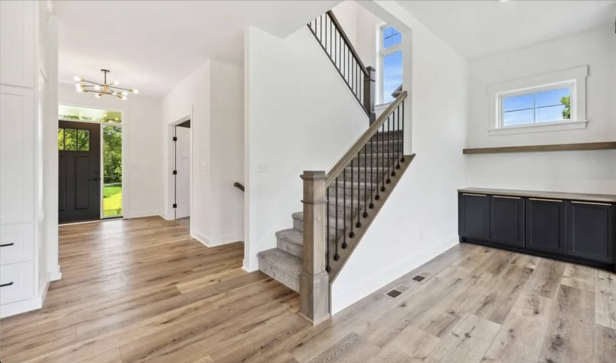 5324 Spring Lane Minnetonka, MN 55345 - Photo 4 of 17