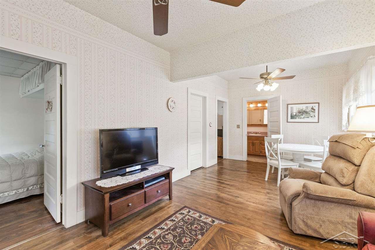 4380 Shattuck Road Saginaw, MI 48603 - Photo 11 of 22 Living Area Pic 3