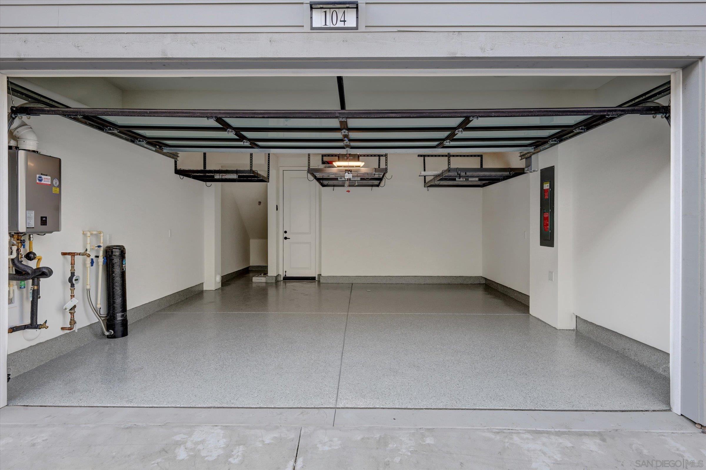 1602 Pl Encinitas Ca, Unit 104 Encinitas, CA 92024 - Photo 14 of 22