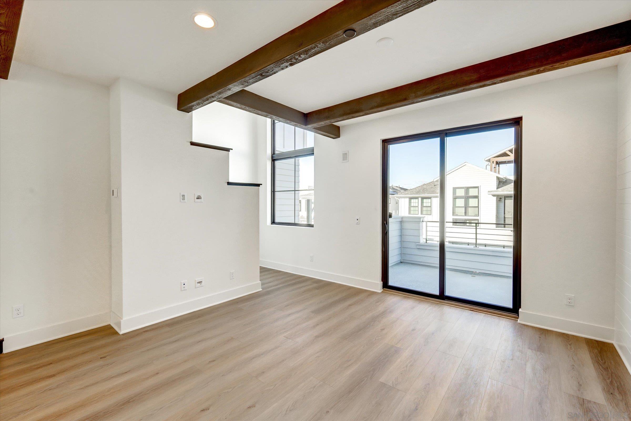 1602 Pl Encinitas Ca, Unit 104 Encinitas, CA 92024 - Photo 3 of 22