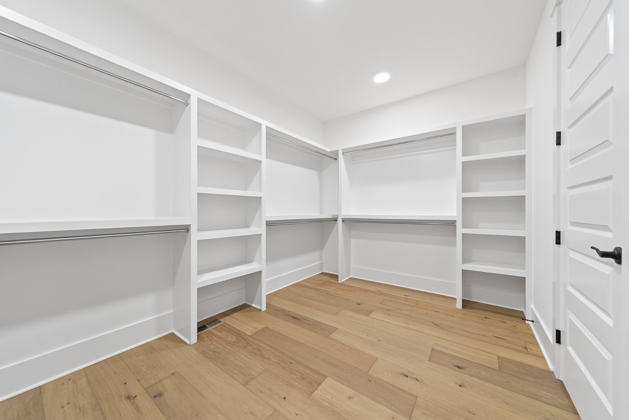 253 Bellsford Road Gallatin, TN 37066 - Photo 17 of 32