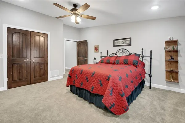 $625,000 | 26192 Georgetown Avenue, Warsaw, MO 65355