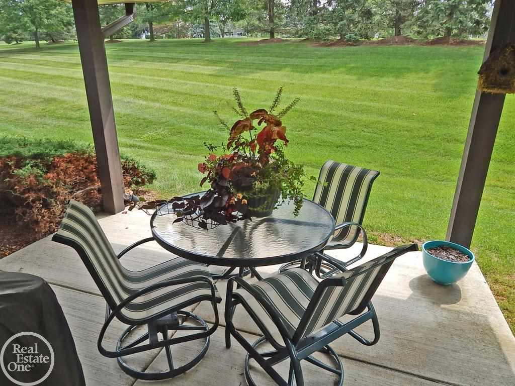 987 Wexford Way Rochester Hills, MI 48307 - Photo 26 of 27