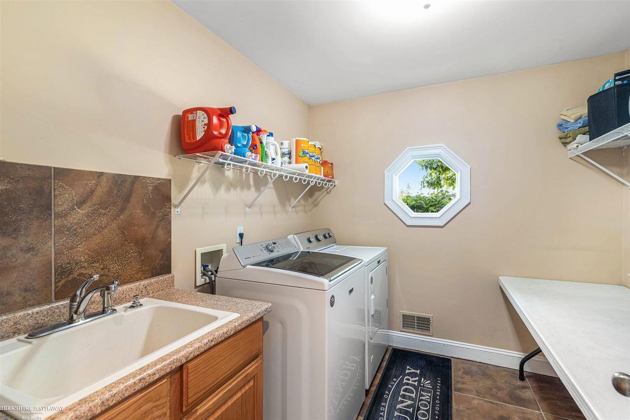 21240 Pratt Road Armada, MI 48005 - Photo 37 of 42