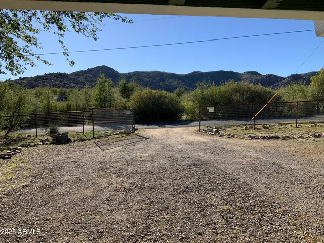 a view of outdoor space with mountain view