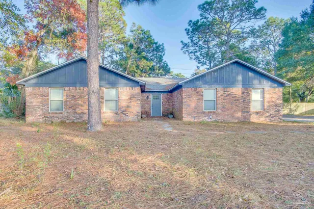 $1,850 | 5910 Limestone Road, Pensacola, FL 32504