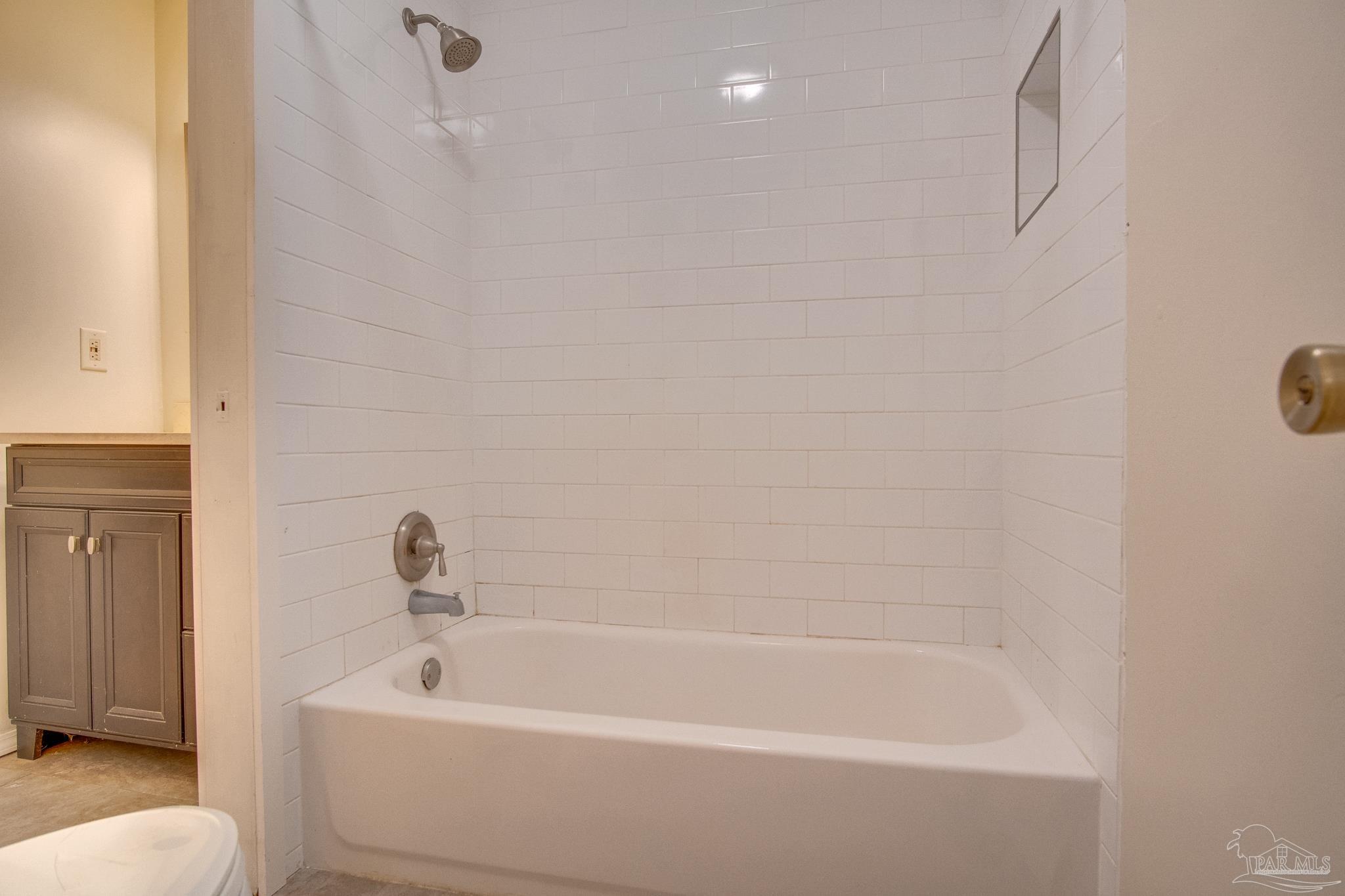 5910 Limestone Road Pensacola, FL 32504 - Photo 15 of 20