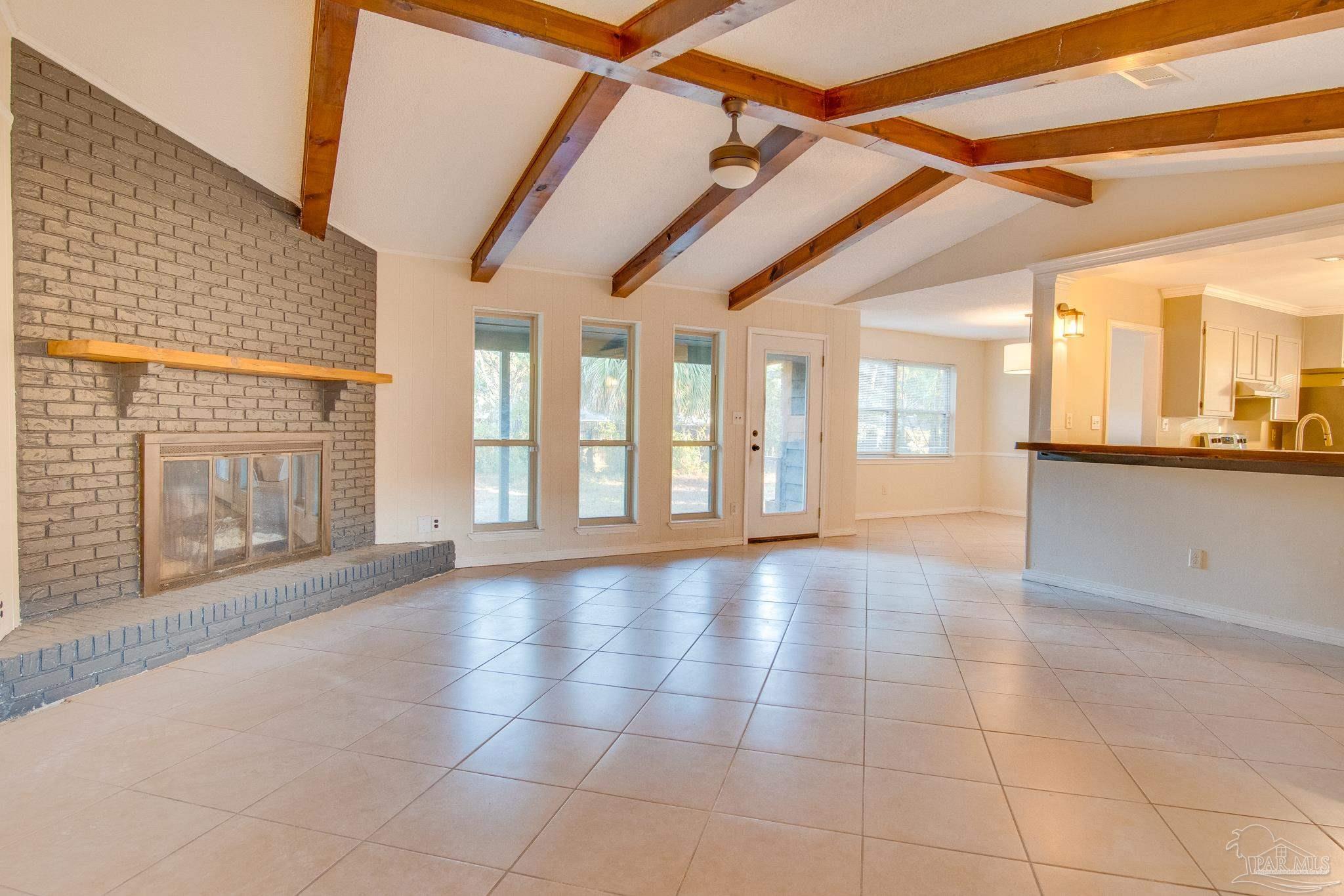 5910 Limestone Road Pensacola, FL 32504 - Photo 4 of 20