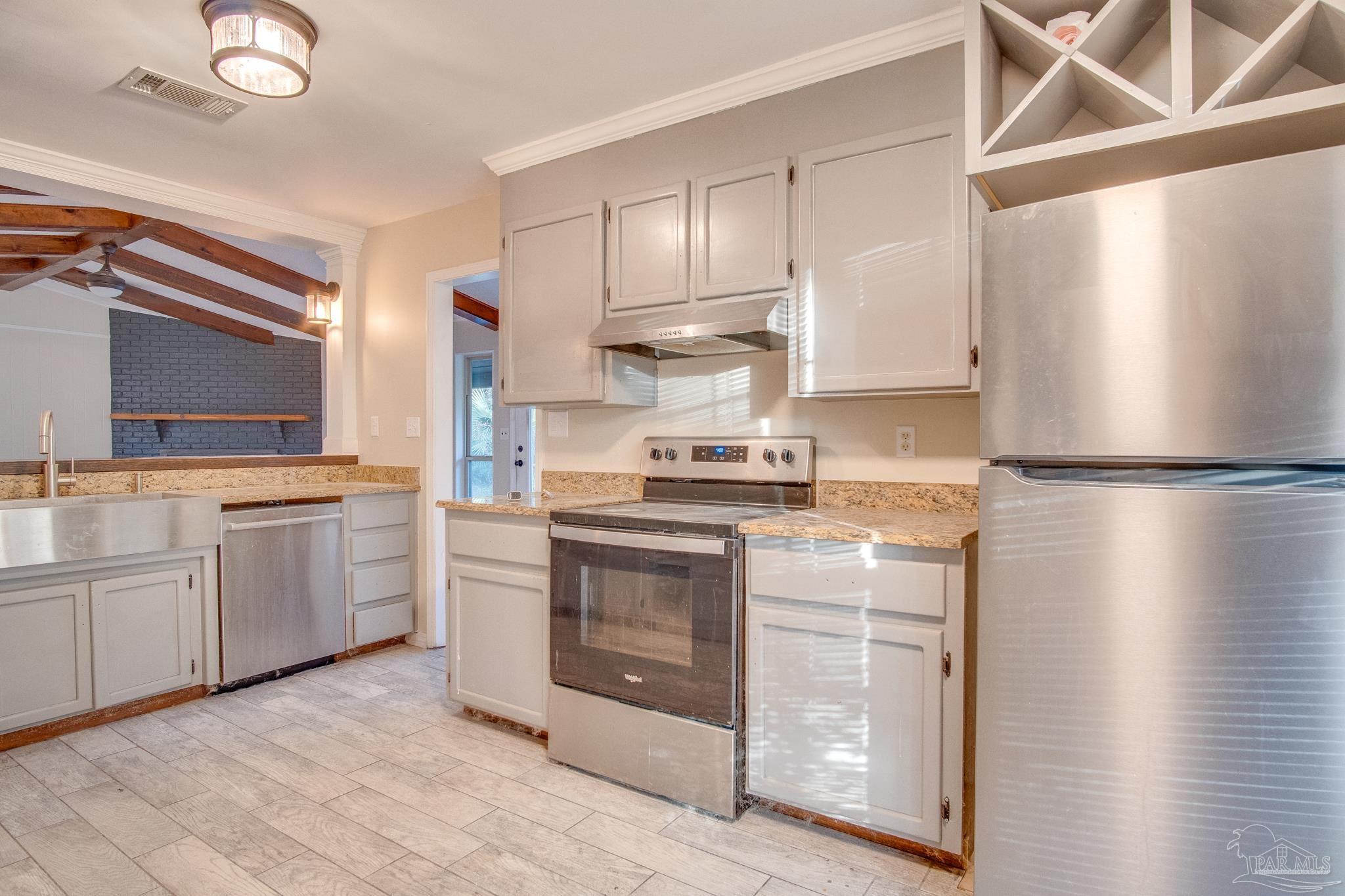 5910 Limestone Road Pensacola, FL 32504 - Photo 7 of 20