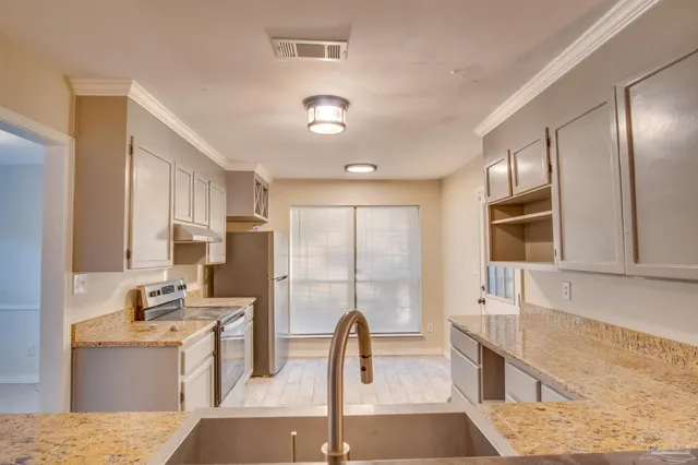 $1,850 | 5910 Limestone Road, Pensacola, FL 32504