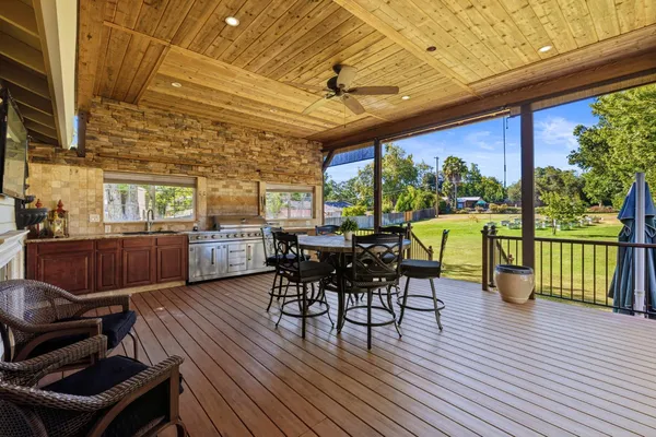 $699,000 | 8723 Phoenix Avenue, Fair Oaks, CA 95628