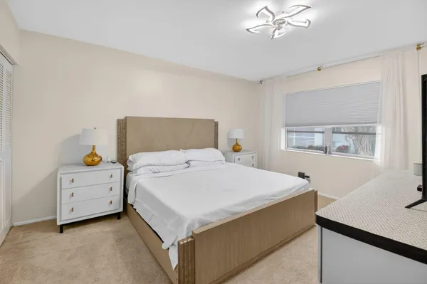 $2,600 | 2340 Southwest 22nd Avenue, Unit 312, Delray Beach, FL 33445