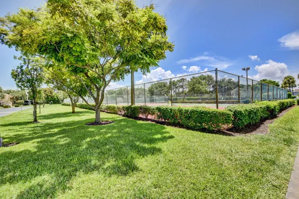 $2,600 | 2340 Southwest 22nd Avenue, Unit 312, Delray Beach, FL 33445