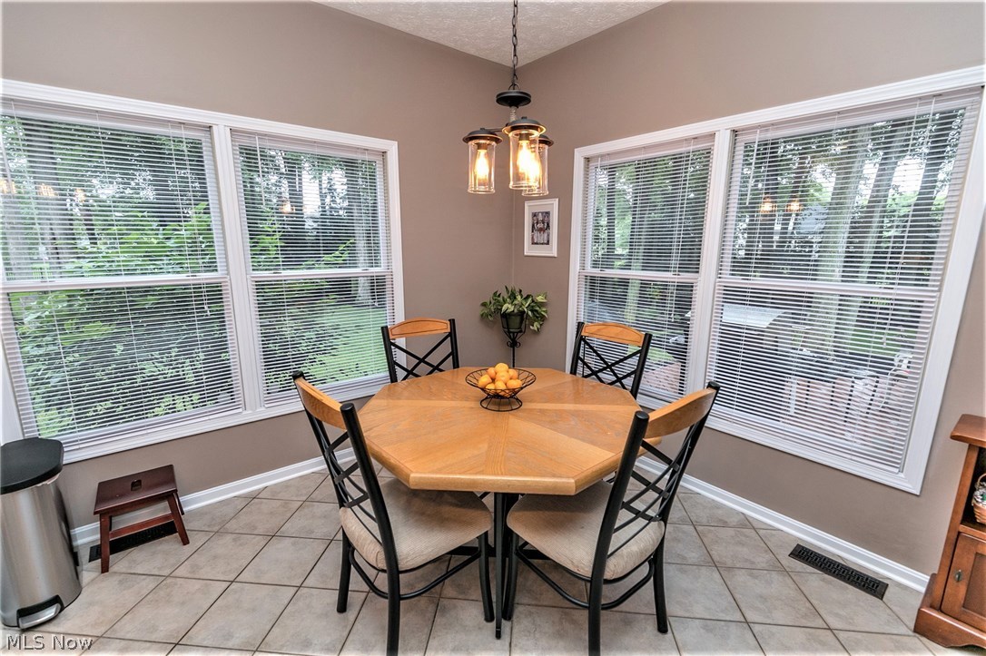4611 Jaycox Road Avon, OH 44011 - Photo 5 of 35