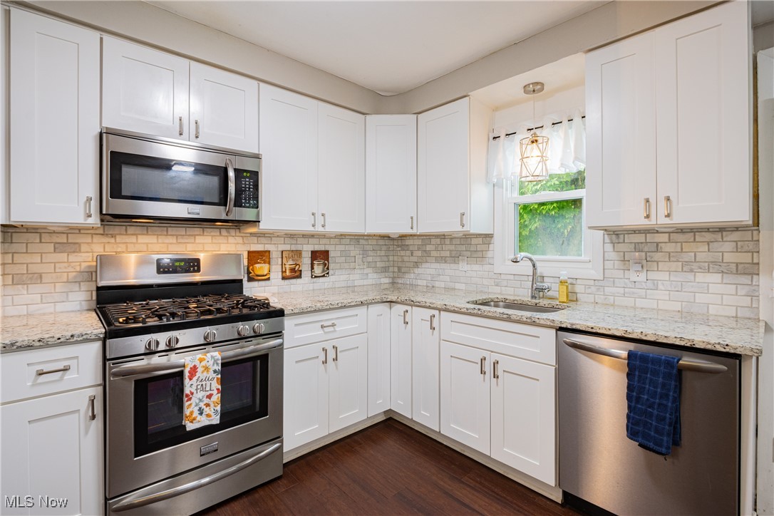 14285 Cedar Road Cleveland, OH 44121 - Photo 7 of 30