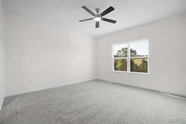 $329,000 | 2308 Hank's Close, Unit 173 STB, Washington, MO 63090