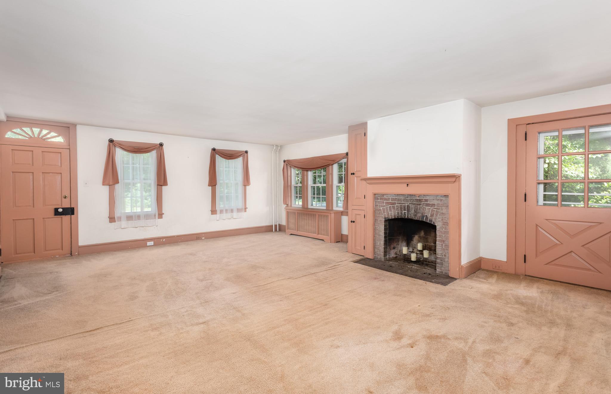 204 Brookhaven Road Wallingford, PA 19086 - Photo 5 of 44 Gallery Image 5