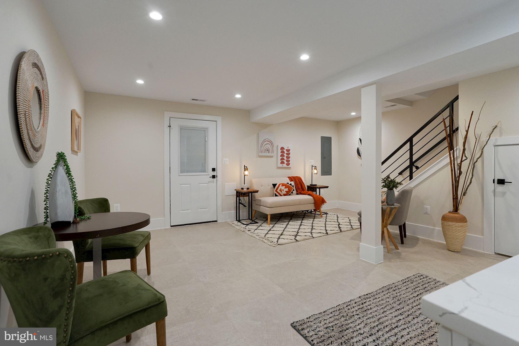 523 Decatur Street Northwest Washington, DC 20011 - Photo 17 of 33 Gallery Image 17