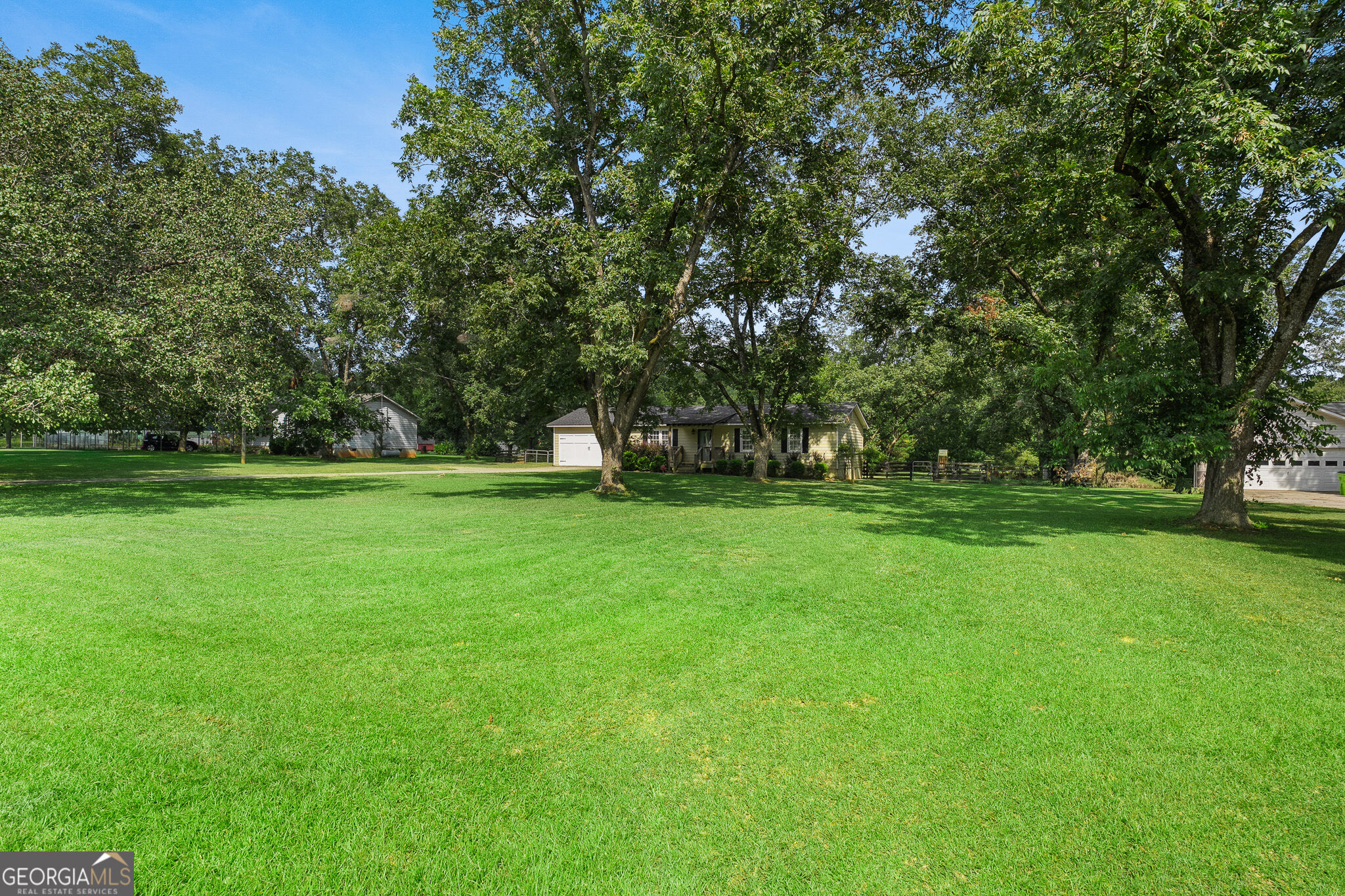 1911 Barnesville Road Griffin, GA 30224 - Photo 42 of 42 Gallery Image 42