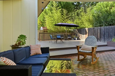 $775,000 | 18580 Happy Lane, Sonoma, CA 95476