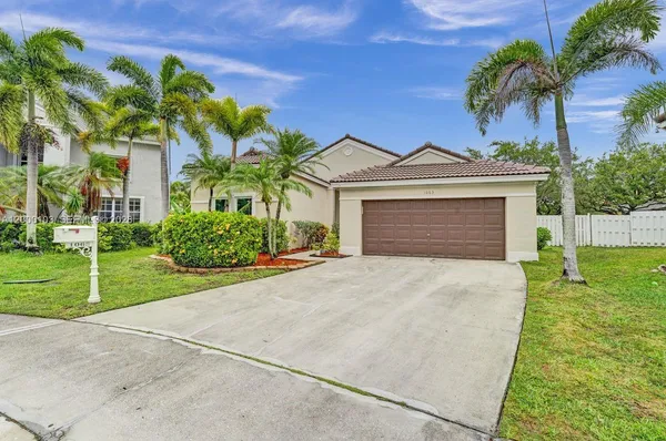 $5,000 | 1063 Cedar Falls Drive, Unit 1063, Weston, FL 33327