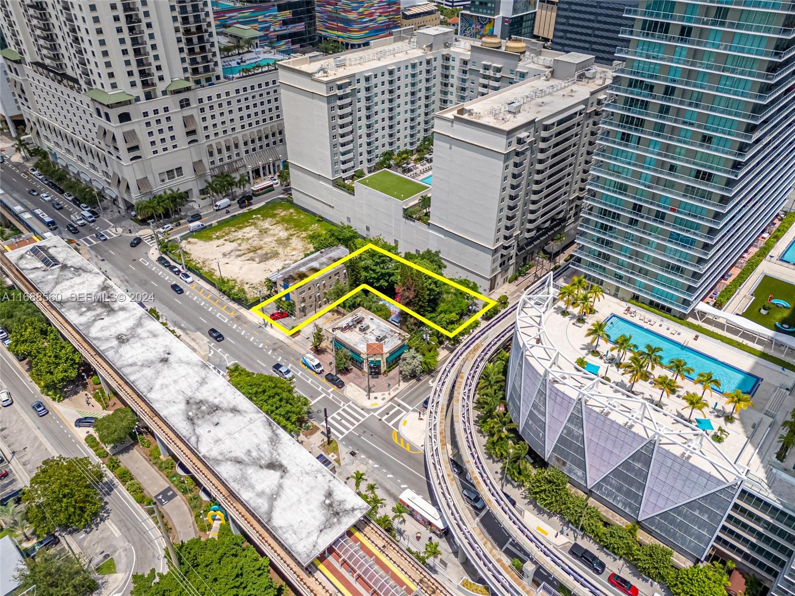 75 Southwest 11th Street Miami, FL 33130 - Photo 13 of 16 Photo 13