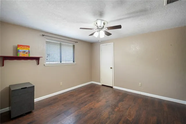 $299,900 | 4622 Coventry Lane, Corpus Christi, TX 78411