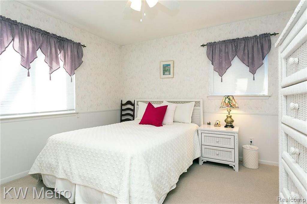848 Croydon Road Rochester Hills, MI 48309 - Photo 21 of 34