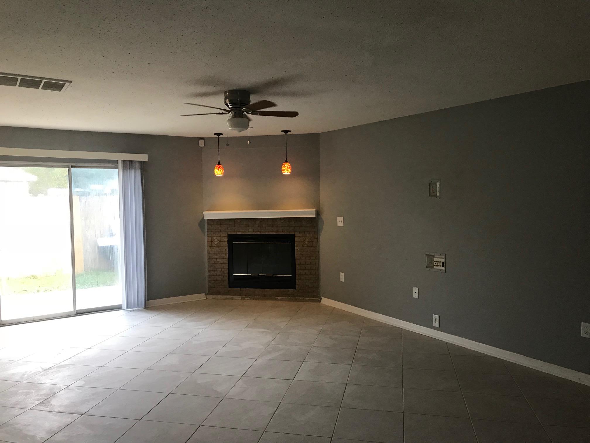 5824 Pinecrest Road Crestview, FL 32539 - Photo 6 of 18 IMG_9244