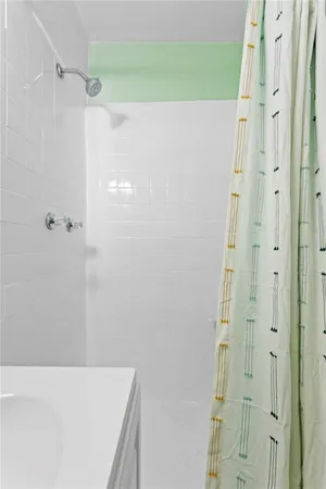 $1,350 | 1305 South Berumuda Boulevard, Unit A, Tampa, FL 33605