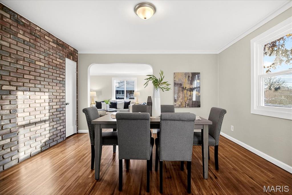 10471 Canter Way Overland, MO 63114 - Photo 8 of 35