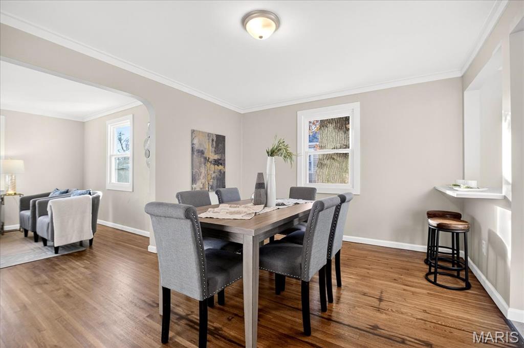 10471 Canter Way Overland, MO 63114 - Photo 9 of 35