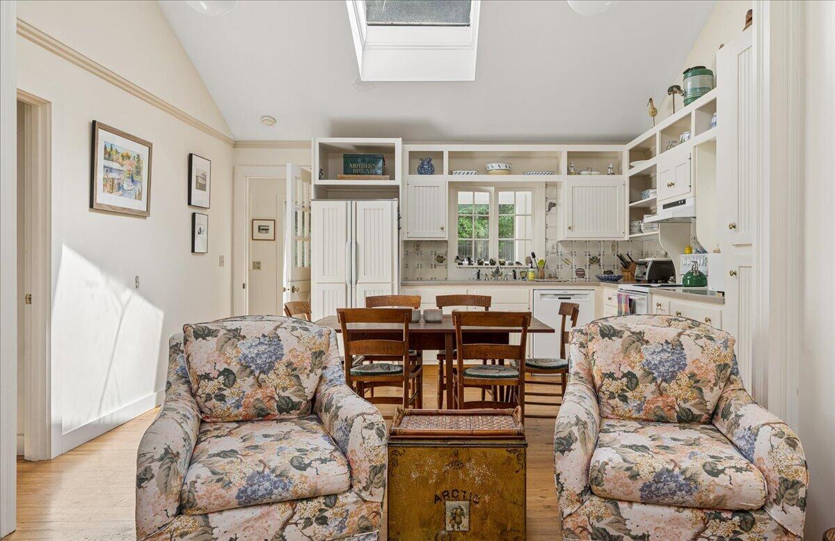 23 Manchester Road Mount Desert, ME 04662 - Photo 11 of 50 7